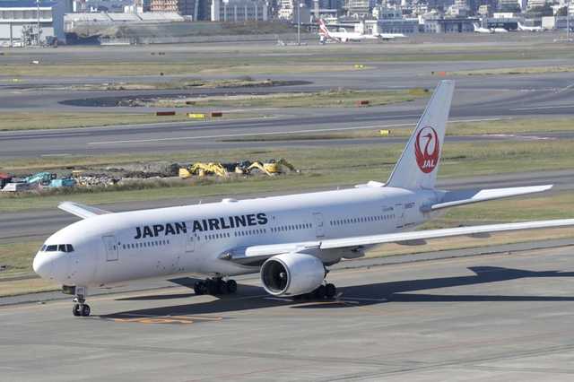  Japan Airlines   ,    