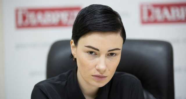 Подавал на развод: Анастасия Приходько рассказала о конфликте с мужем