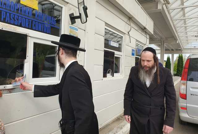 В Украину прибыли уже 25 тысяч хасидов