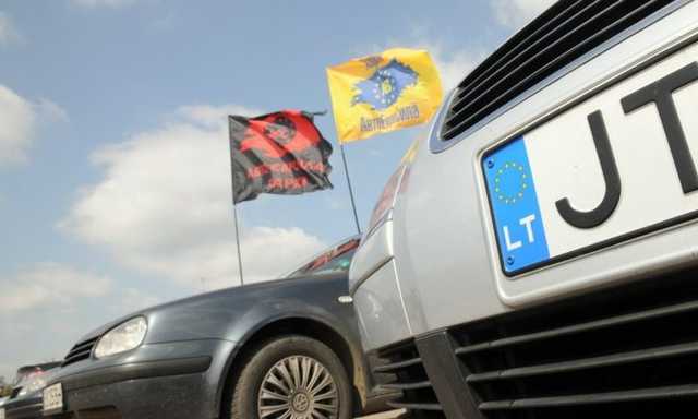 ”Євробляхери” вимагають повернення техогляду