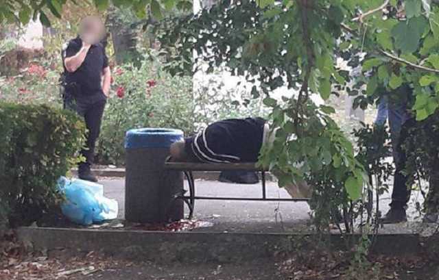 Застрелился средь бела дня: под Днепром мужчина устроил страшное ЧП в парке