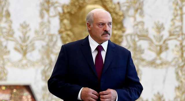 Диктатор на побегушках: почему Лукашенко предлагает Украине сдаться?