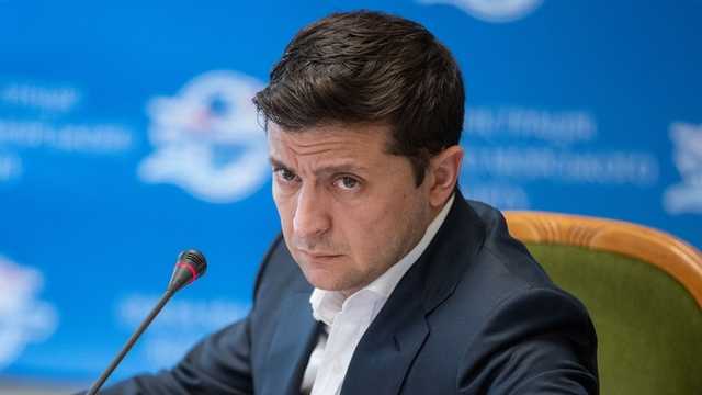 Появилось видео, как Зеленский подтвердил подписание "формулы Штайнмайера"