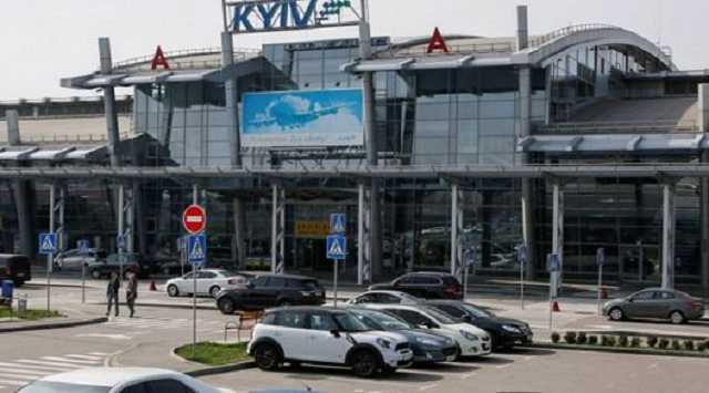 В аэропорту «Киев» автолюбители cмогут попасть на самолет вне очереди