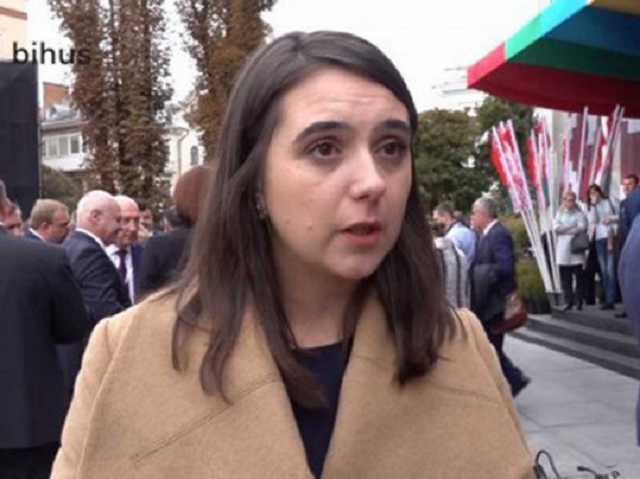 Мендель извинилась за "Kiev"