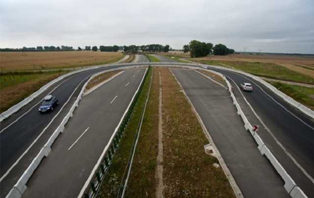 В Кабмине назвали дороги, которые станут платными