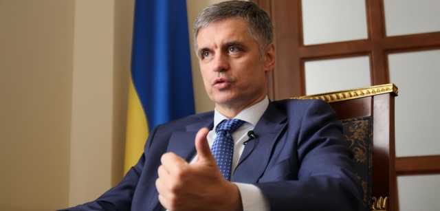 Стало відомо, скільки очільник МЗС Пристайко заробив за вересень