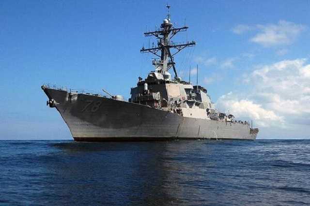 Корабли Путина увязались за эсминцем США: детали "погони"