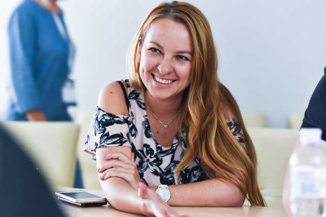 Стало відомо, скільки міністр соцполітики заробила за вересень