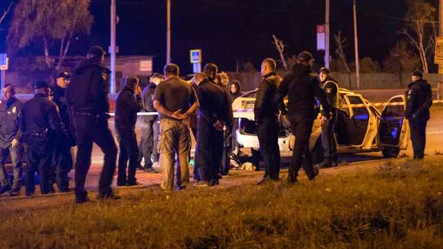 В Киеве задержали четверых мужчин с оружием и гранатами