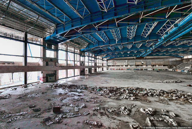 В Киеве арестовали “Ледовый стадион”