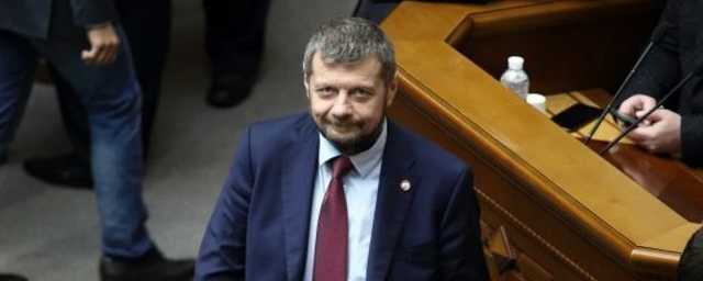 Экс-соратник Ляшко заявил, что премьер Гончарук принуждал подчиненного к интиму