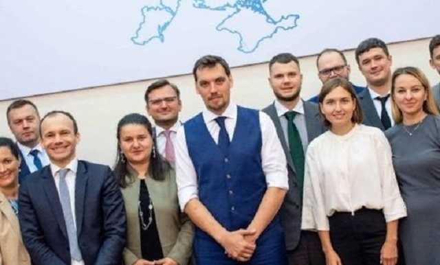 Михаил Подоляк: “Мы продаём и покупаем только собственное унижение”