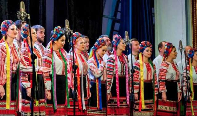 "Мы будем друзьями!" Хор Веревки записал скандальное обращение к России