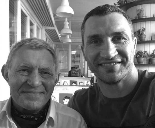 Он умер: Владимир Кличко сообщил трагическую новость