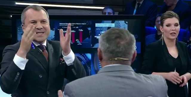 Украинец довел до истерики "семейство Скабеевых": опубликовано видео