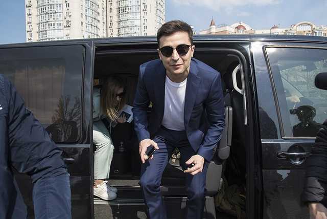 "Убили под стенами Кремля": известная писательница рассказала о "феномене Зеленского" в России