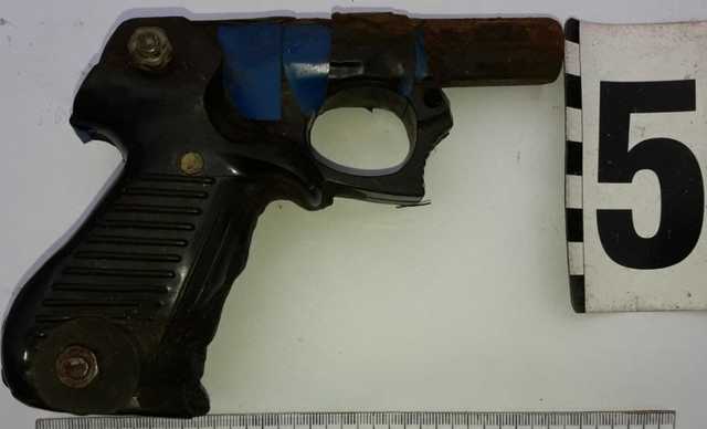 На Харьковщине пенсионер хранил дома арсенал самопалов