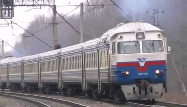 На Чернігівщині поїзд збив насмерть школяра