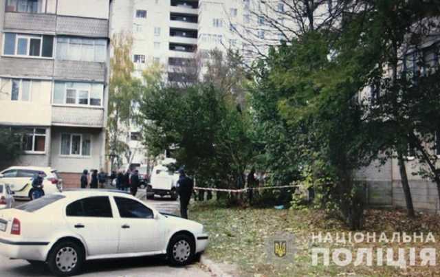 Под Киевом 20-летняя девушка выбросила новорожденного ребенка из окна