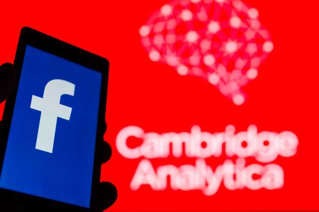 Facebook виплатив штраф Великій Британії у справі Cambridge Analytica