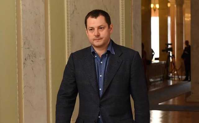 Нардеп Максим Ефимов в октябре участвовал в 1% голосований Рады