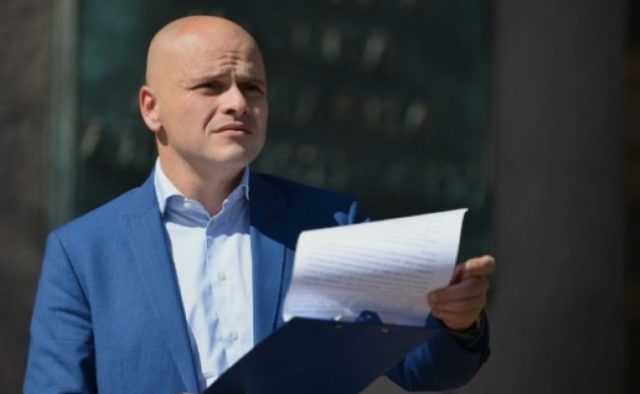 Нардеп Радуцкий подтвердил существование переписки о доплате в конвертах