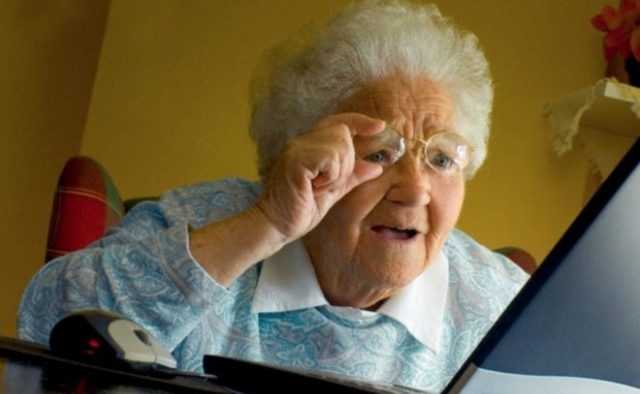 Стало известно, сколько выделили на пенсии в ноябре