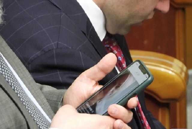 Чи є перспектива засудити журналістів, які оприлюднили переписку з повіями?, – Маляр