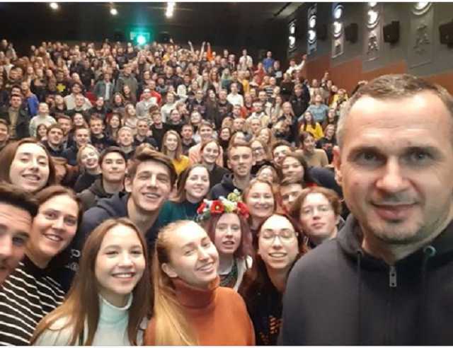 Сенцов встретился со студентами Украинской академии лидерства