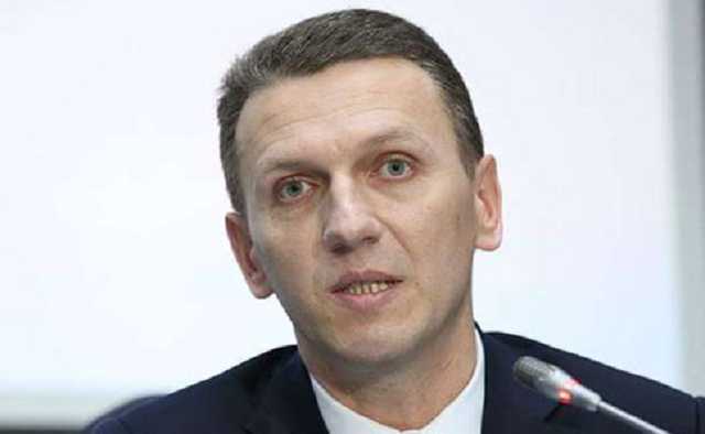 Сотрудникам ГБР раздали график поздравления Трубы с днем рождения