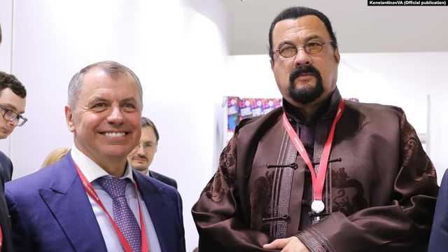 "Народный дипломат" Сигал поможет захватчикам продвигать "российский" Крым