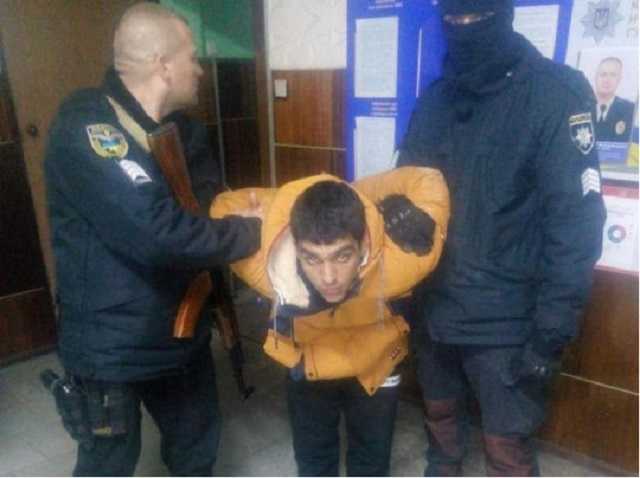 На Донбассе поймали рецидивиста, сбежавшего из-под носа конвоиров