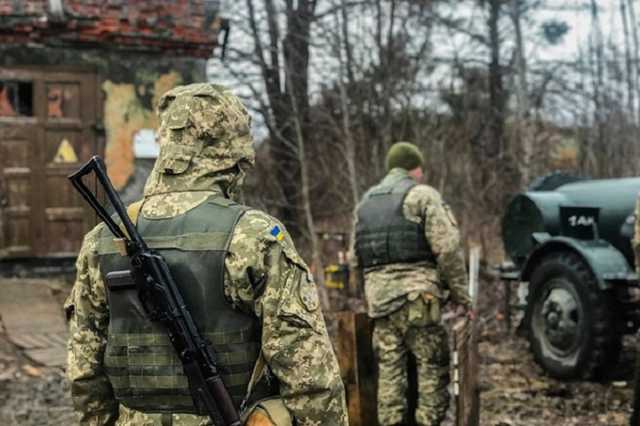 Стреляли без умолку: террористы подло атаковали ВСУ на Донбассе