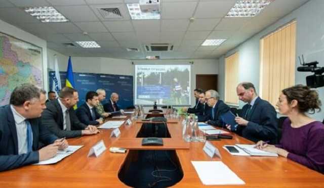 Зеленский обсудил судьбу Донбасса с представителями ОБСЕ