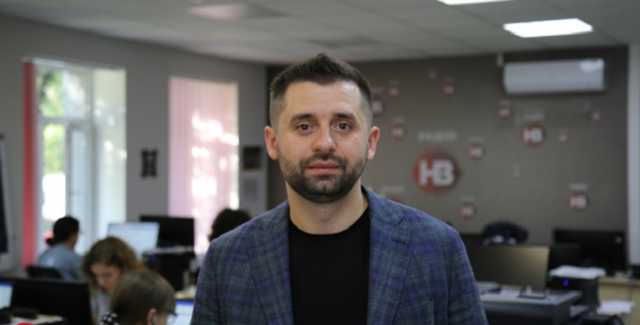 Арахамія заявив, що Яременко має піти з посади голови комітету