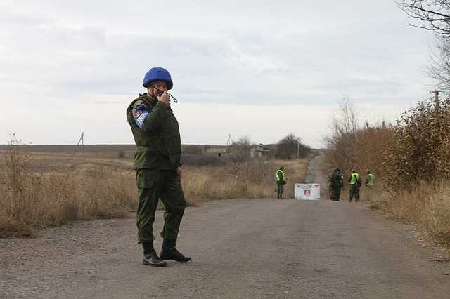 В Минобороны сообщили о попытках сорвать процесс разведения войск в Петровском