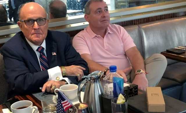 СМИ: Партнер адвоката Трампа передавал властям Украины требование США, связанное с Байденами