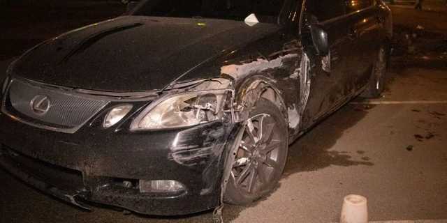 В Киеве 21-летний пьяный «мажор» на Lexus влетел в пешеходов, погибла девушка