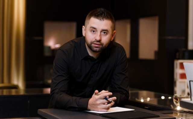 Арахамия “оправдал” нардепов попавшихся на “кнопкодавстве”