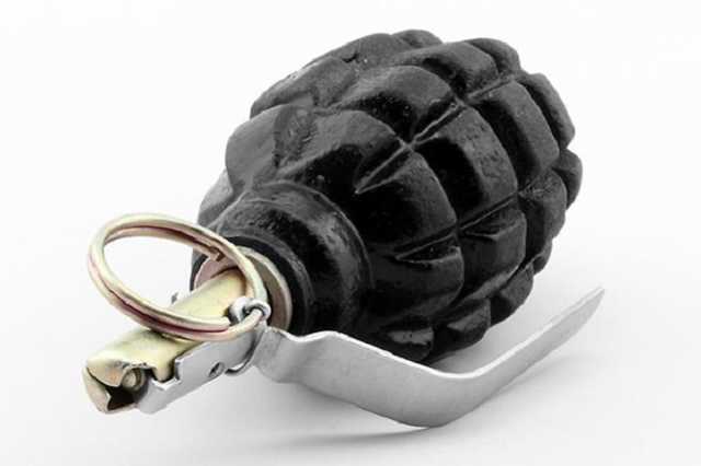 В Мукачево бросили гранату во двор владелицы ювелирного магазина