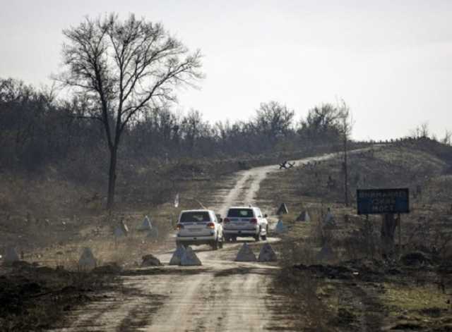 На месте разведения сил в Петровском началось разминирование территории, – штаб ООС