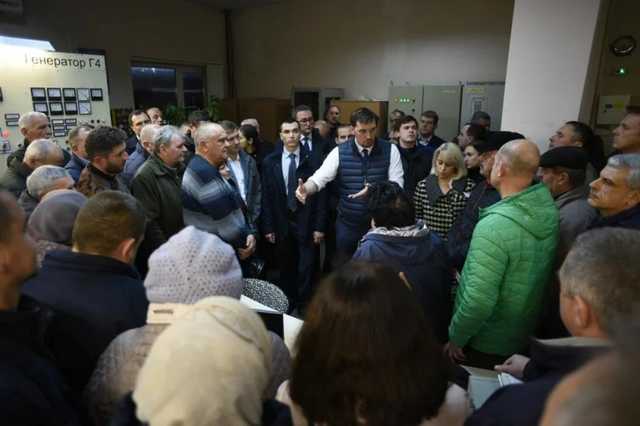 Гончарук пообещал наказать виновников срыва отопительного сезона в Новояворовске и Новом Роздоле