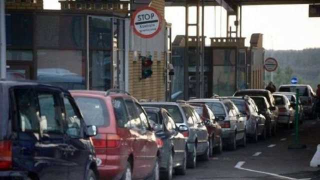 За сутки $2 млн: раскрыты коррупционные схемы на Львовской таможне