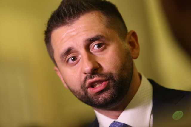 Мосийчук: Глава фракции «Слуги народа» Арахамия оказался гражданином США