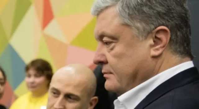 "Какой-то дерганный": видео, как Порошенко отреагировал на дело против него