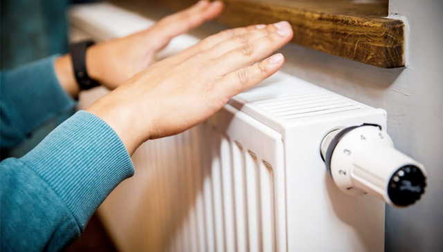 Город на Львовщине остался без тепла и света: появились свежие данные