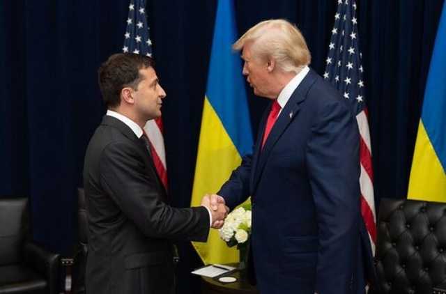 Зеленский просил о помощи: СМИ опубликовали новые подробности скандала с Трампом