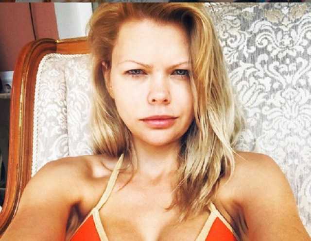 Отдыхала в Крыму? Всплыло скандальное фото замминистра из "Слуги народа"