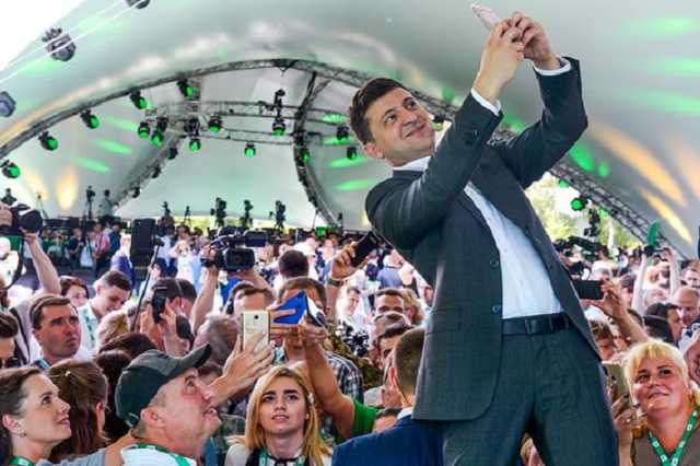 «Слуги народа» — это как тупой класс в школе